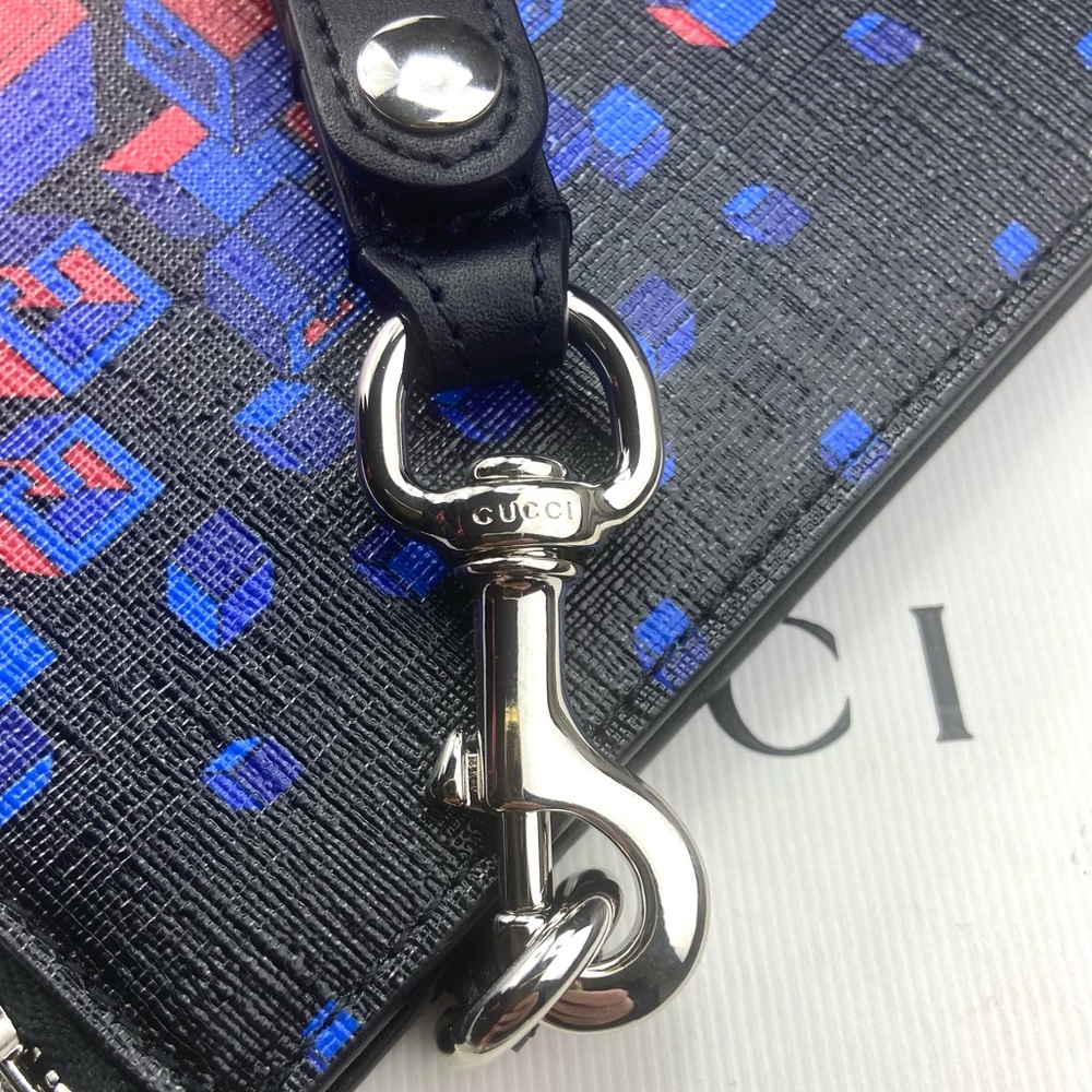 Gucci #628480 GG Supreme Space Macro-GG Pouch/Clutch - Picture 7 of 9